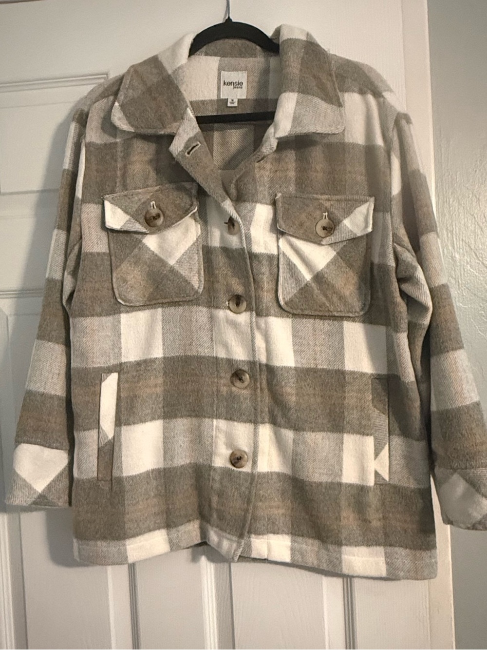 Kensie Plaid Shacket Jacket - Cream & Tan